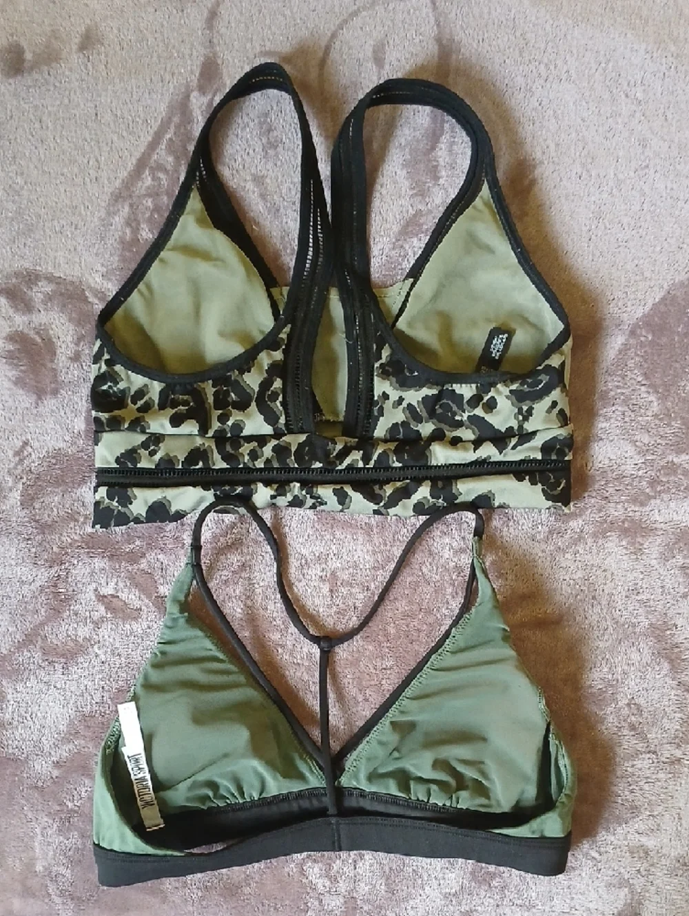 Victoria's Secret Green & Black Sports Bra Set Size Small